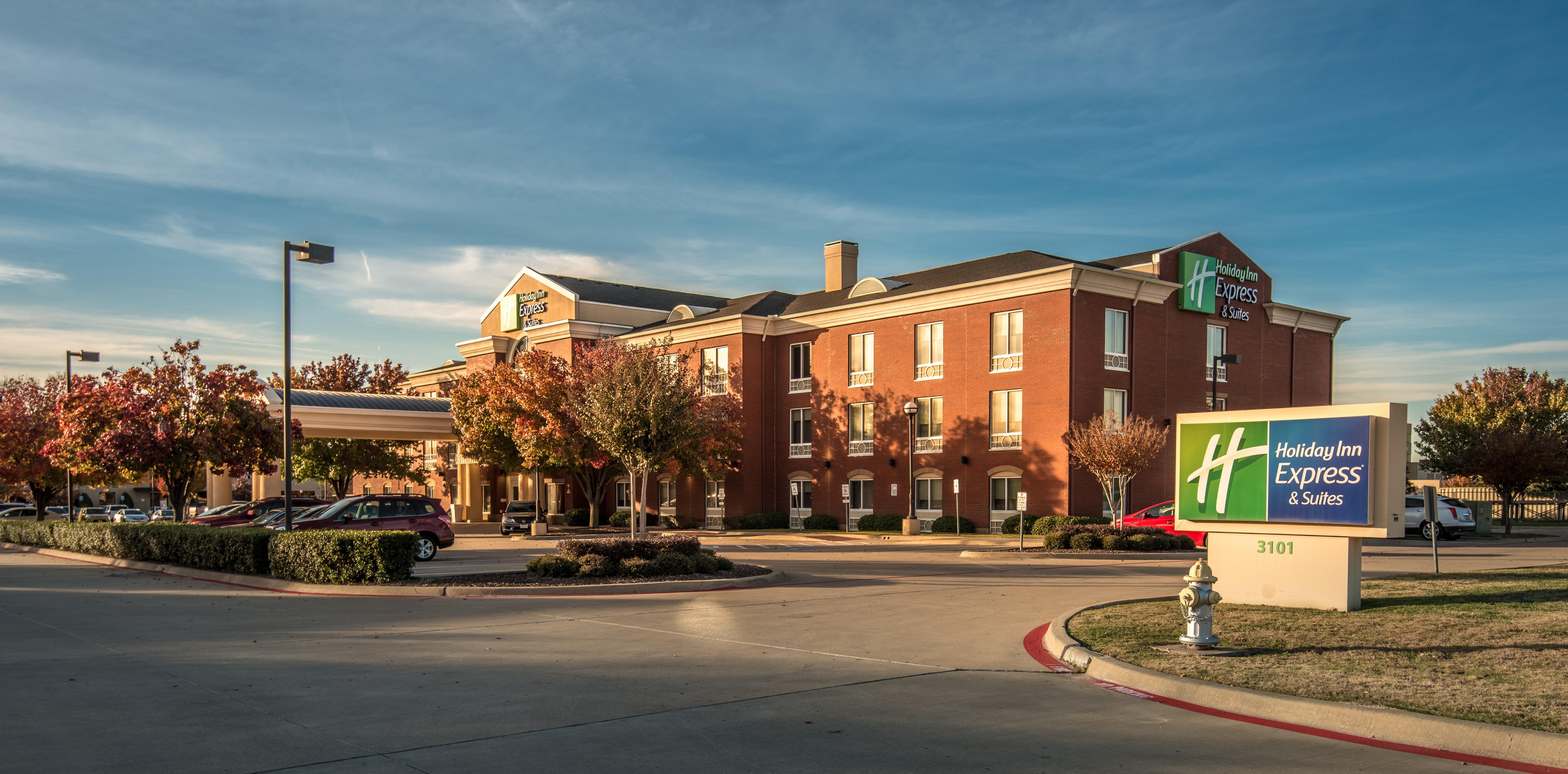 Holiday Inn Express Hotel & Suites Plano West - Frisco By Ihg Εξωτερικό φωτογραφία