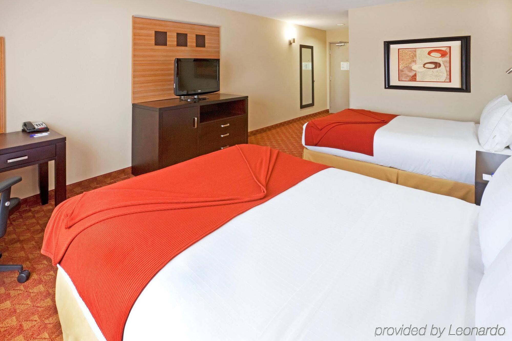 Holiday Inn Express Hotel & Suites Plano West - Frisco By Ihg Εξωτερικό φωτογραφία