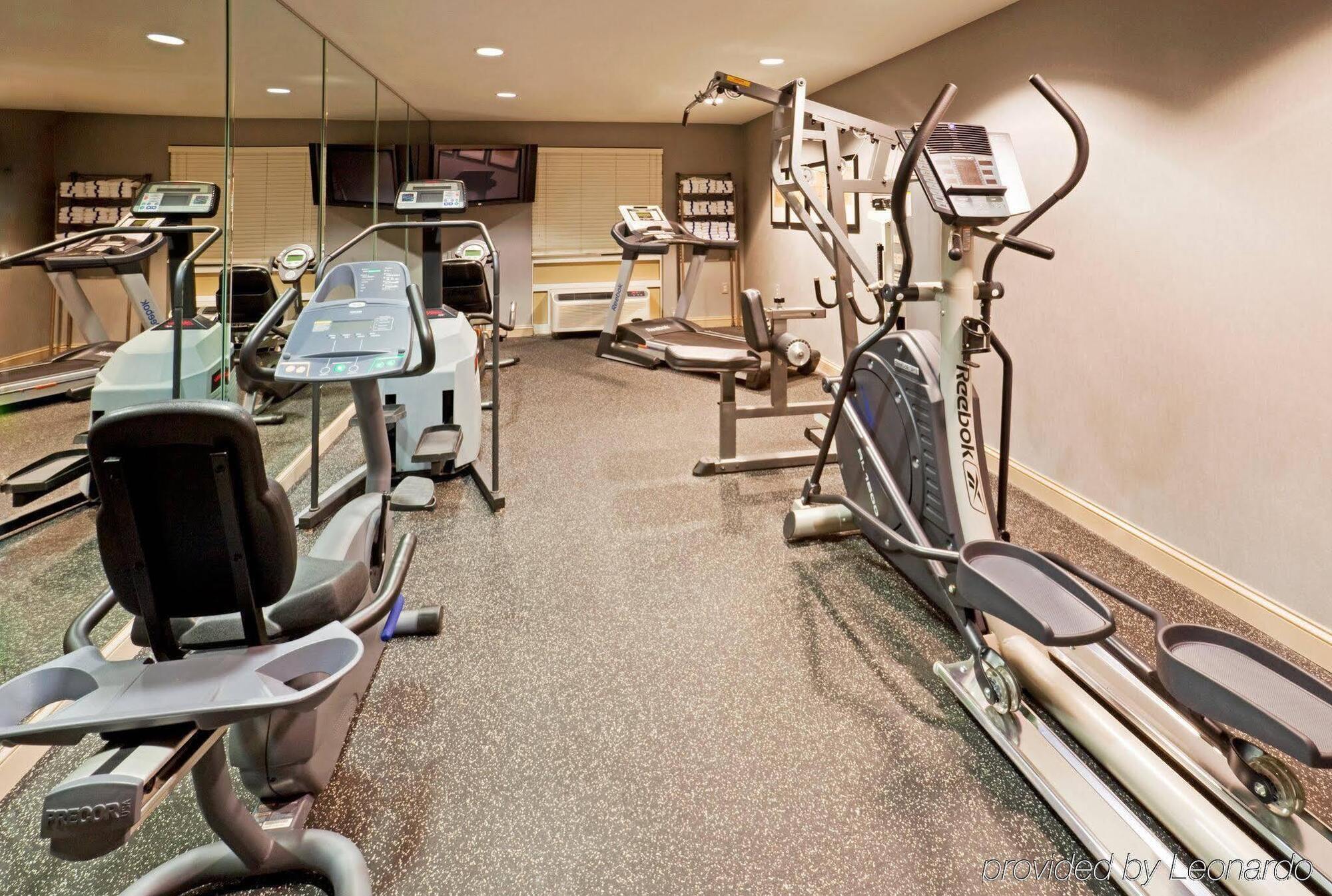 Holiday Inn Express Hotel & Suites Plano West - Frisco By Ihg Εξωτερικό φωτογραφία
